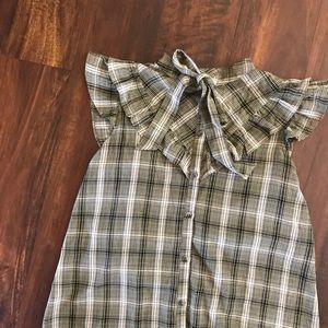Universal Thread Green Gingham Button Down